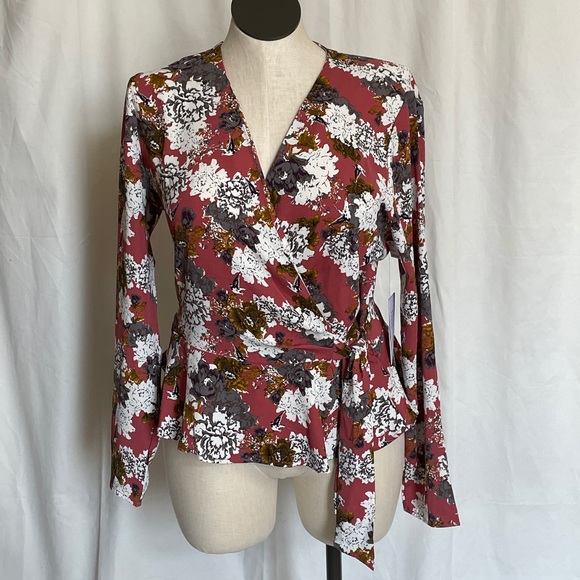JustFab Tops - NWT justfab maroon floral belted shirt XXL